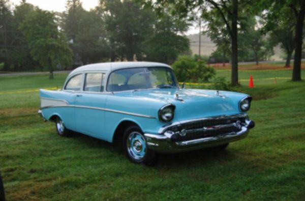 1957_Chevrolet_210